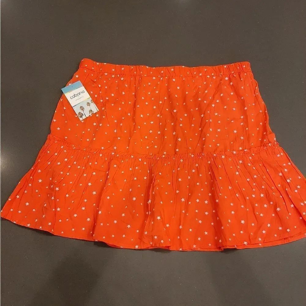 Cabana by Crown & Ivy Orangey Red Star Print Skirt NWT